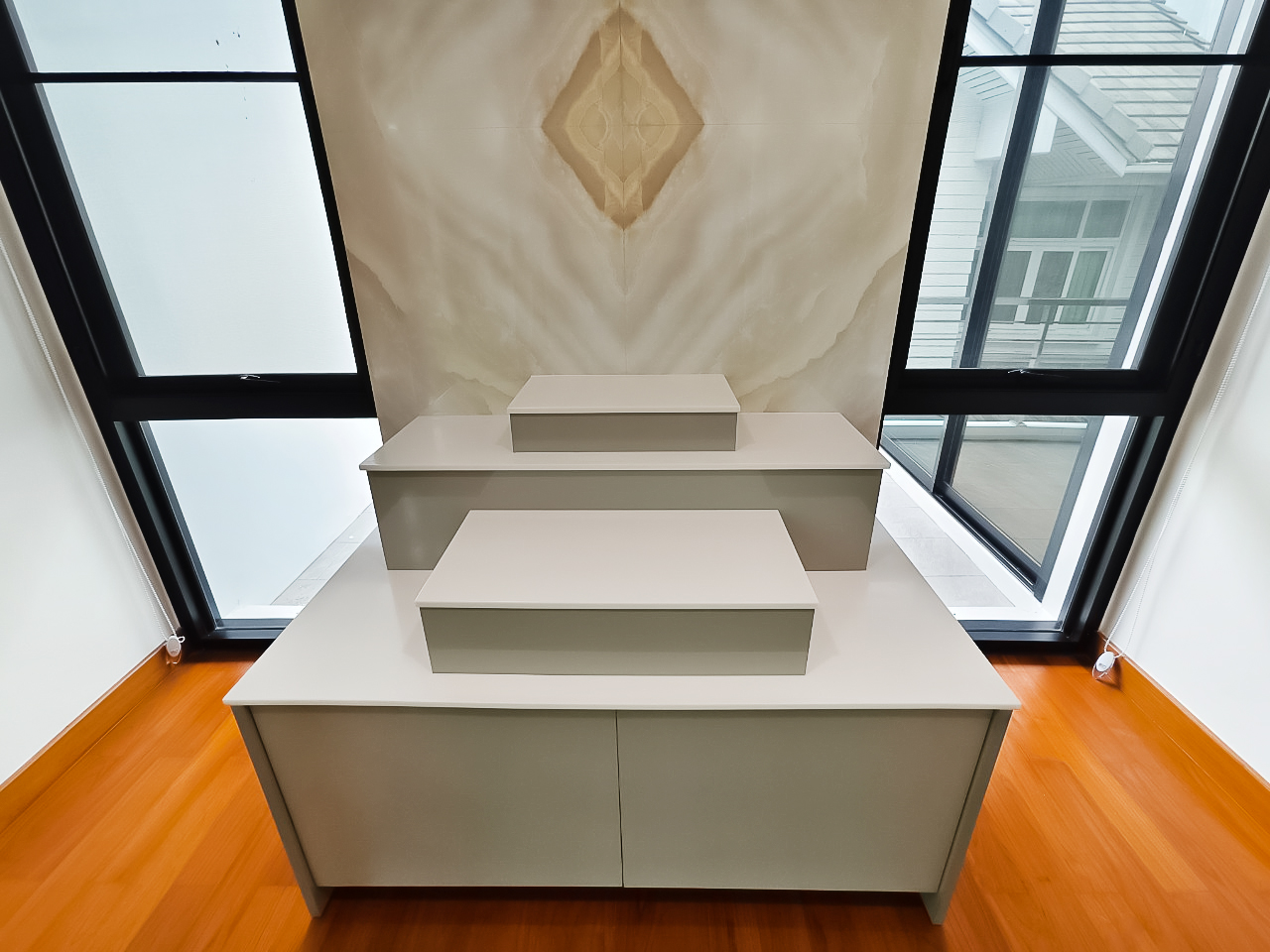 บิ้วอินหิ้งพระ